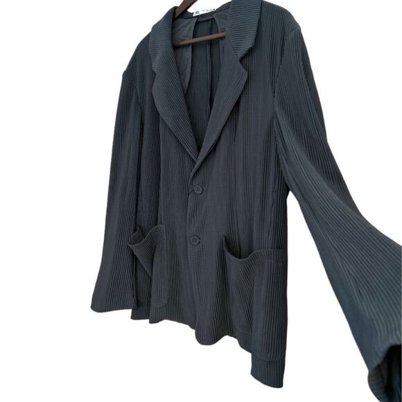 Zara Black Ribbed Oversized Button Front Blazer, Size Medium - Picture 5 of 11